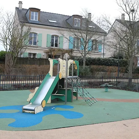La Est-versaillais